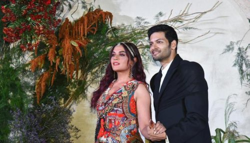 A Glimpse Into Richa Chadha & Ali Fazal's Wedding Reception; Couple Distributes Gifts
