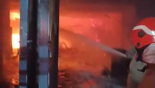 Major Fire Breaks Out In Girls' PG In Delhi's Mukherjee Nagar, Many Trapped: Sources