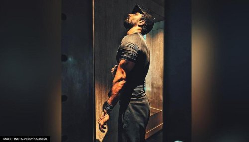 Vicky Kaushal flaunts his muscles in latest gym post, says 'Time to pay for those'