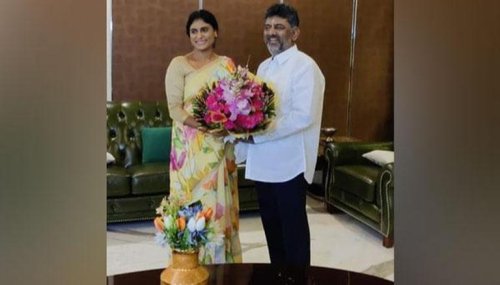 YS Sharmila-DK Shivakumar Meet Sparks Alliance Rumours Ahead Of Telangana Polls
