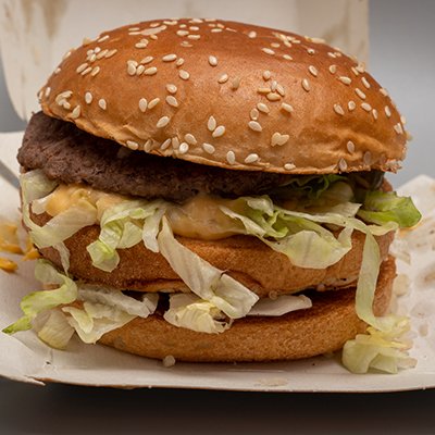 Never, Ever Order Burgers From These Disgusting Fast Food Chains