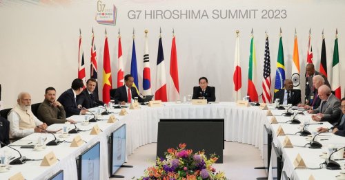 At G7, Zelenskiy says Bakhmut destruction has echoes of Hiroshima