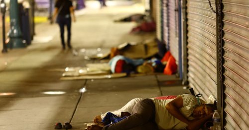 El Paso, Texas 'at a breaking point' amid jump in migration, mayor says
