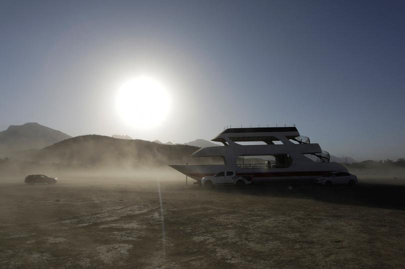 Lakes and rivers dry up as droughts take toll | Pictures | Reuters