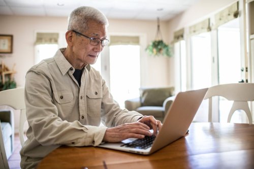How to Shop Safely Online: A Guide for Seniors