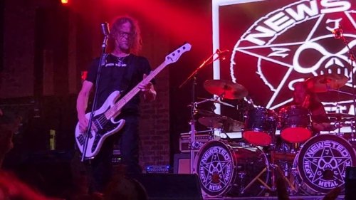 See JASON NEWSTED cover METALLICA's "Whiplash" at solo band reunion show