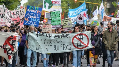 Journal d'Haïti et des Amériques - Mobilisation contre un projet d’exploitation pétrolière offshore en Argentine
