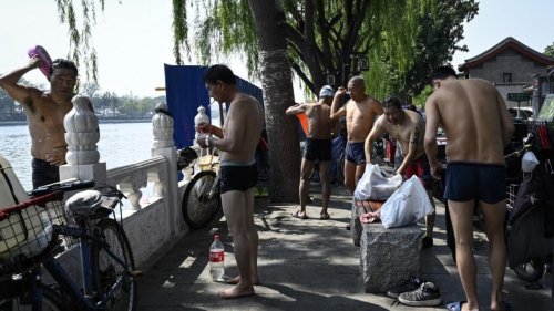 Reportage international - Chine: camping sauvage et pique-niques malgré les restrictions sanitaires à Pékin