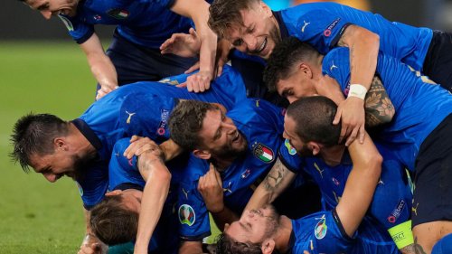 Three-goal Italy cruise into last 16 at Euro 2020 with a ...