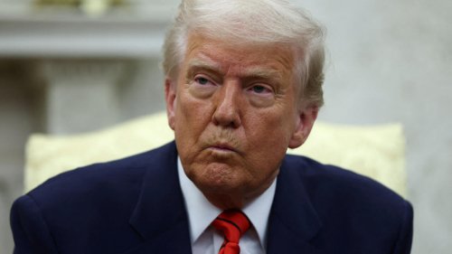 Les États-Unis mettent fin au statut légal de plus de 500 000 étrangers et leur ordonnent de quitter le pays