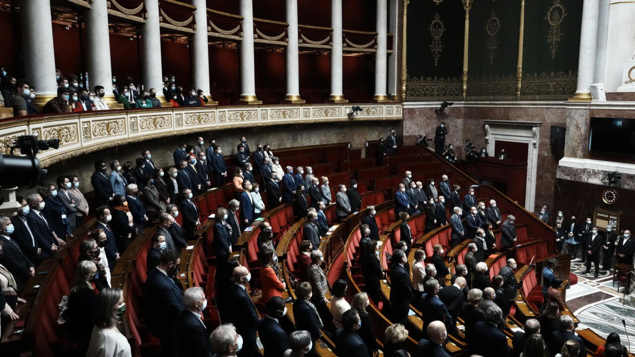 France: une pétition contre la loi Duplomb réunit 500 000 signatures, un record