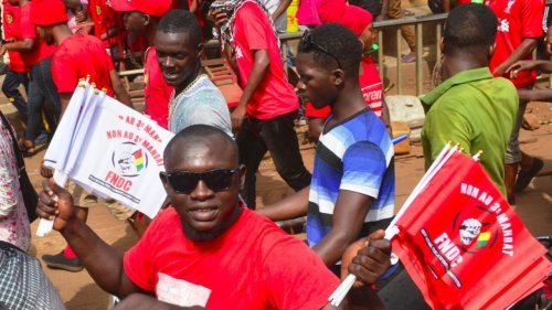 Guinée: la junte monte d'un ton, le FNDC refuse de plier