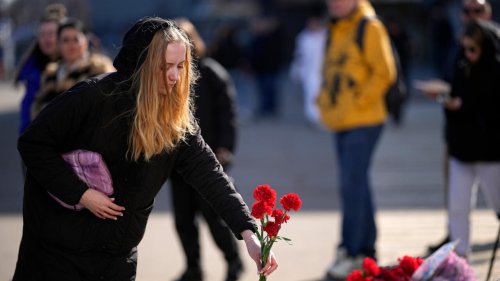 Attentat de Moscou: une semaine après, le deuil invisible