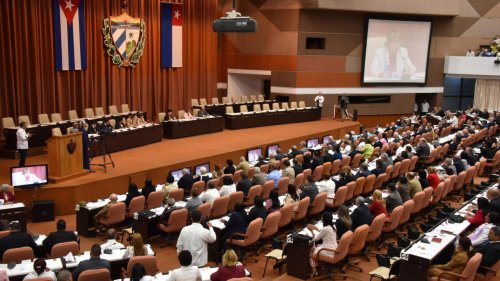 Cuba: le Parlement entérine l'illégalité des médias indépendants