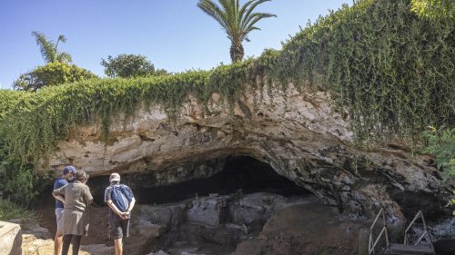 Au Maroc, la découverte pleine de promesses d'outils de couture préhistoriques