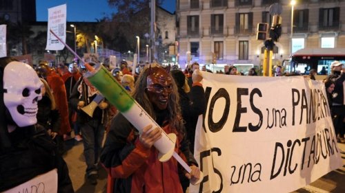 La Catalogne abandonne le passe sanitaire jugé inefficace face à Omicron