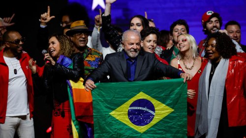 Brésil: une victoire dès le premier tour est-elle possible pour Lula?
