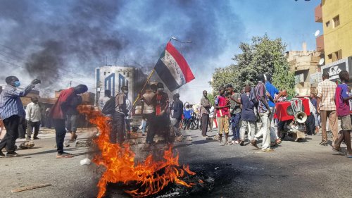 Soudan: la mobilisation contre le pouvoir putschiste continue, les médias visés par les autorités