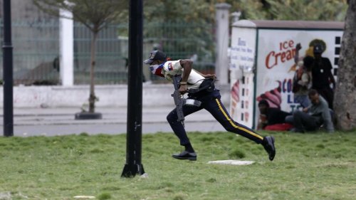 À la Une: la violence des gangs armés en Haïti