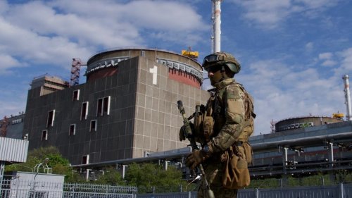 Paris calls on Moscow to withdraw troops from the Zaporizhzhia power plant, amid renewed bombing