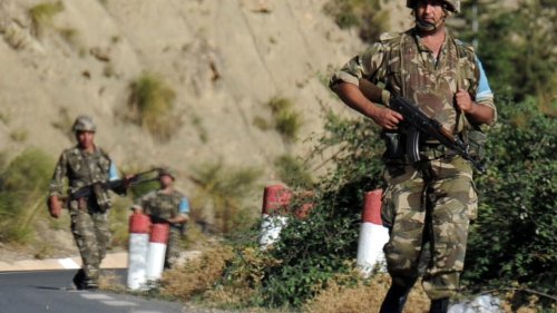 Les grandes manoeuvres militaires algériennes à la frontière du Sahara occidental