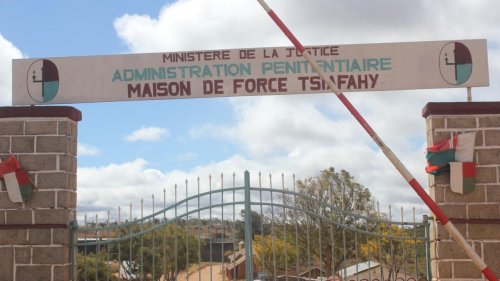 Madagascar: prévenir et lutter contre la corruption en milieu carcéral