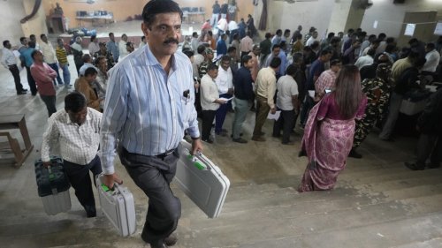 Inde: dans le Gujarat, la mémoire des émeutes de 2002 influence encore les votes