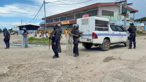 Émeutes aux îles Salomon: la Nouvelle-Zélande envoie des forces de maintien de la paix