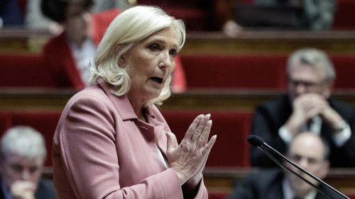 En visite au Tchad, Marine Le Pen cherche à tirer parti des déboires d'Emmanuel Macron en Afrique