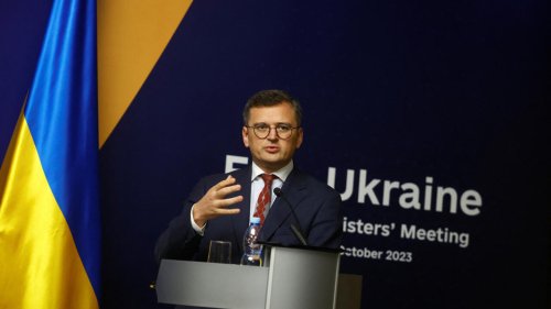 L'Ukraine «ne cédera pas» face à la Russie, affirme Dmytro Kuleba à l'Otan
