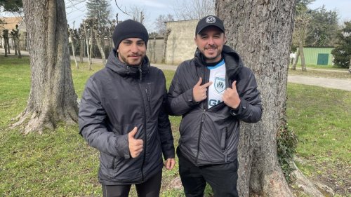 «Classico du Coeur»: deux supporters du PSG et de l’OM traversent la France à pied pour la bonne cause