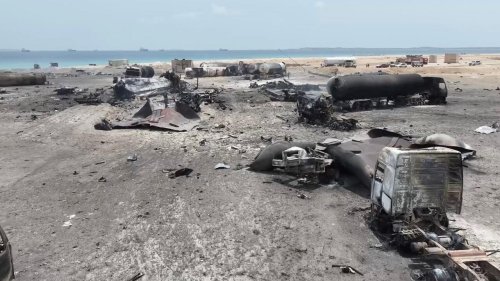 Yémen: au moins 80 morts après les frappes américaines sur un port contrôlé par les Houthis