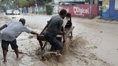 Journal d'Haïti et des Amériques - Au moins 30 morts dans les inondations en Haïti