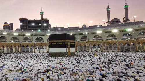 Reportage France - Pèlerinage à la Mecque: un tirage au sort pour effectuer son «hajj»