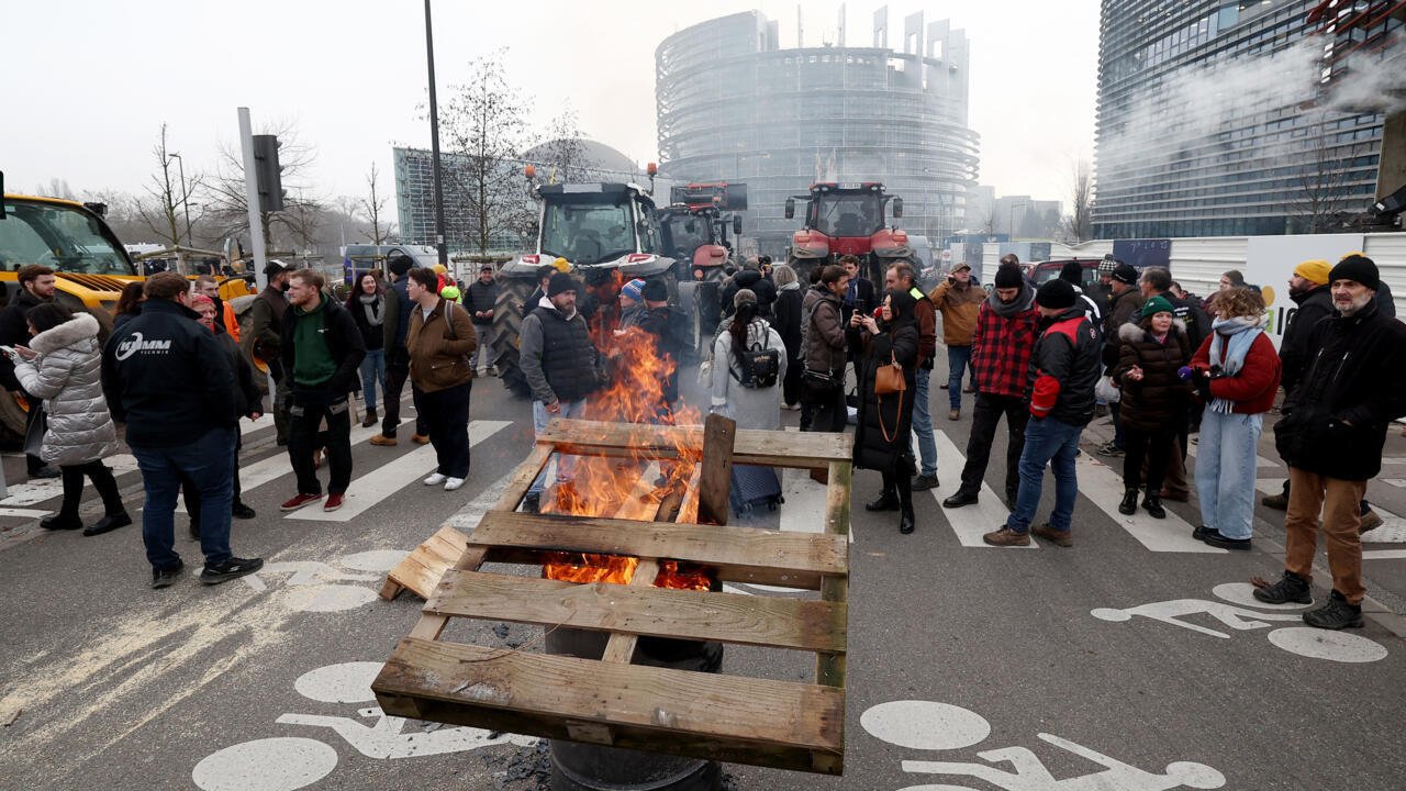 Menaces sur l’information – Des journalistes victimes de la grogne des agriculteurs en France