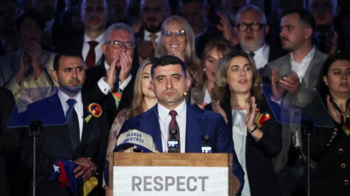 Roumanie: George Simion demande l'annulation de la présidentielle pour «ingérences»