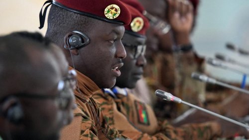 Burkina Faso: le gouvernement de transition dit avoir déjoué une tentative de coup d'État