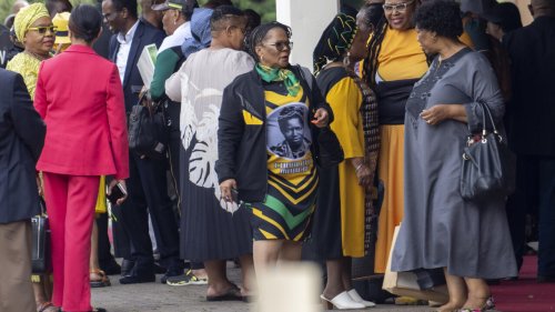 Afrique du Sud: l'ANC se donne encore un peu de temps pour décider du sort de Cyril Ramaphosa