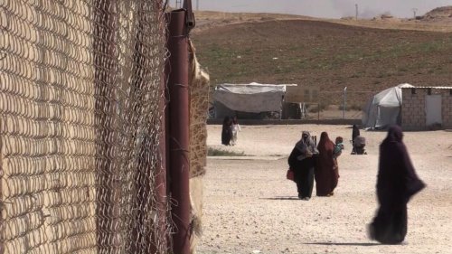 La France rapatrie 35 enfants et 16 mères retenus dans les camps syriens des prisonniers jihadistes