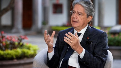 Équateur: quatre ministres remplacés après leur démission