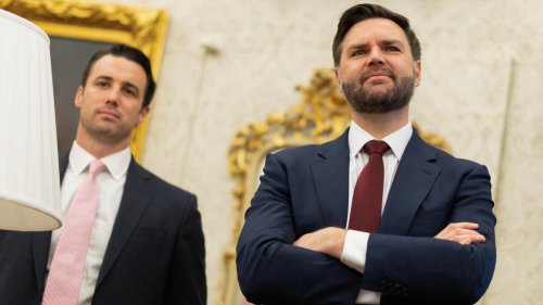 En pleine polémique, le vice-président des États-Unis modifie le programme de sa visite au Groenland