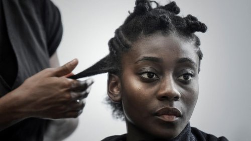 French lawmakers debate bill to ban hair discrimination