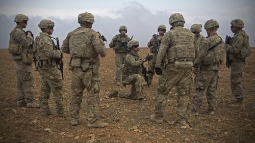 Les États-Unis vont réduire de moitié leurs effectifs militaires en Syrie