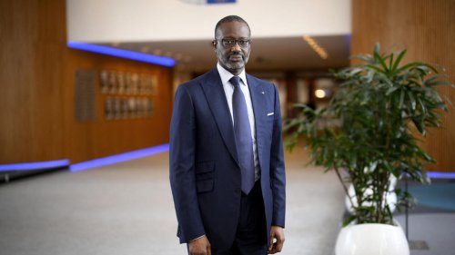 À Bruxelles, l'opposant ivoirien Tidjane Thiam manifeste avec ses partisans devant le Parlement européen