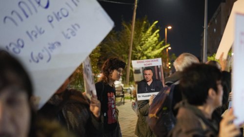 Gaza: Amnesty International s'inquiète du sort du docteur Hussam Abu Safiya, détenu par l'armée israélienne