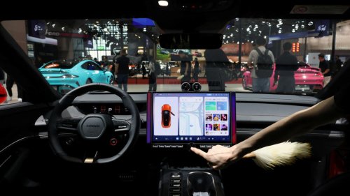 Au salon de Shanghai, la voiture chinoise s'impose malgré la tempête douanière