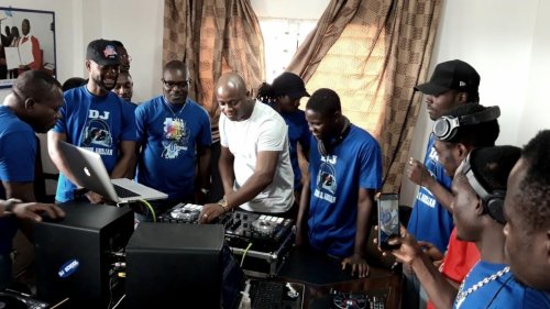 Reportage Afrique - Côte d'Ivoire: la DJ School Abidjan, première école ivoirienne de formation de DJ