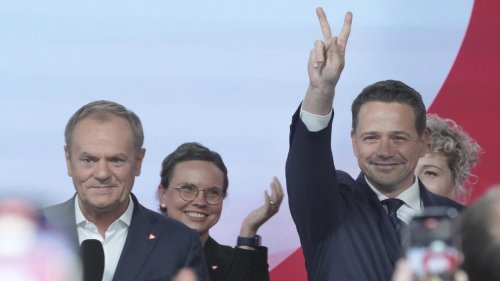 Pologne: dernier débat très vif avant la présidentielle du 18 mai