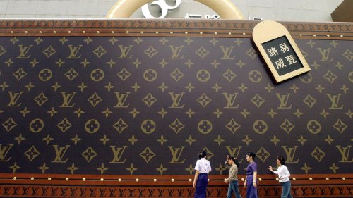 Luxury goods market on a high, despite conflict, pandemic