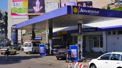 Les Malgaches se préparent à une hausse des prix du carburant